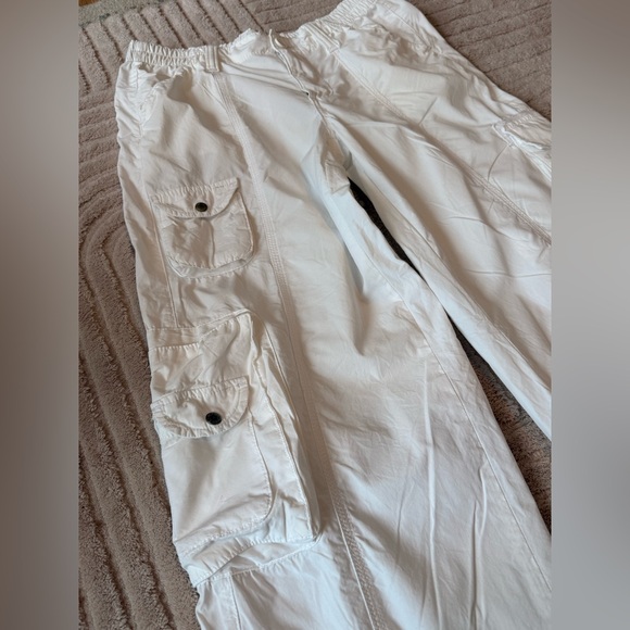 BDG Mid/Low Rise Cargos - Picture 5 of 16